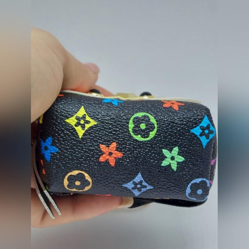 Keychain - Picture 5 of 7